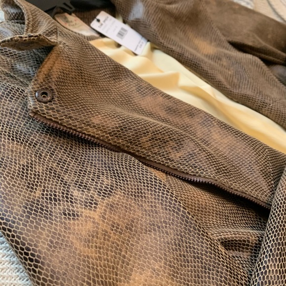 Fenix Snake Embossed Faux Leather Moto Jacket - Picture 10 of 14